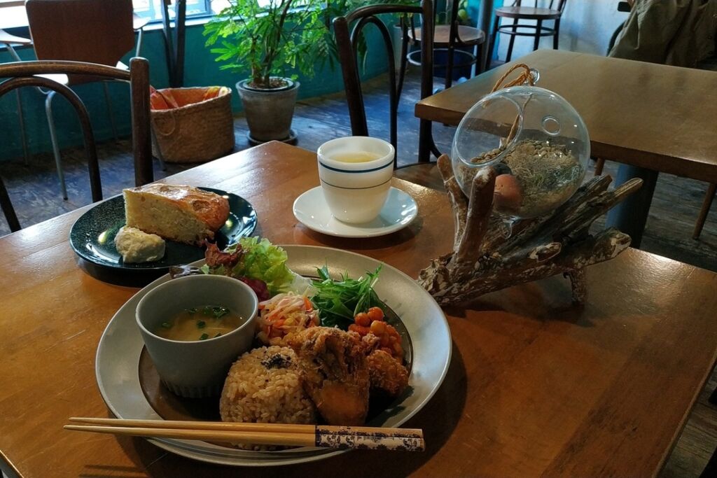 あなたの知らない神戸⑥　食事をどこでするか？